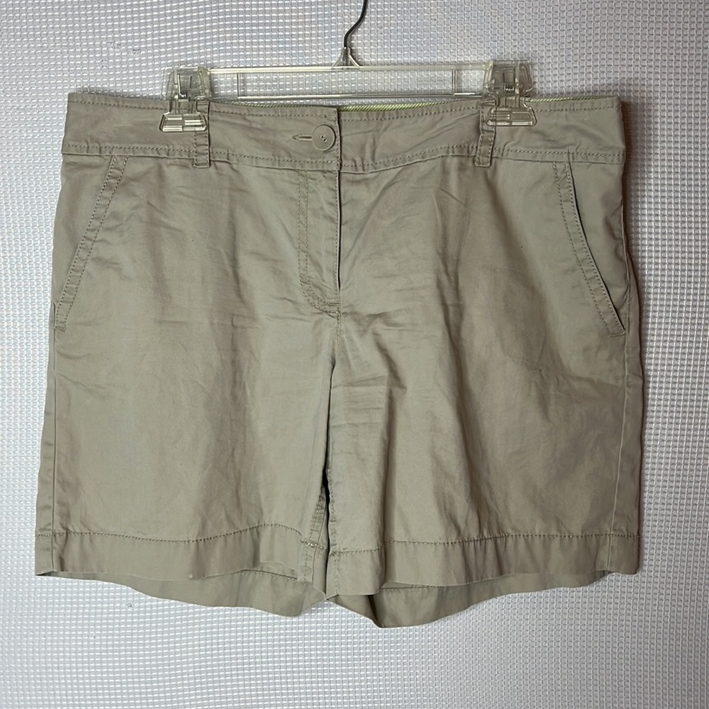 LOFT Khaki Shorts